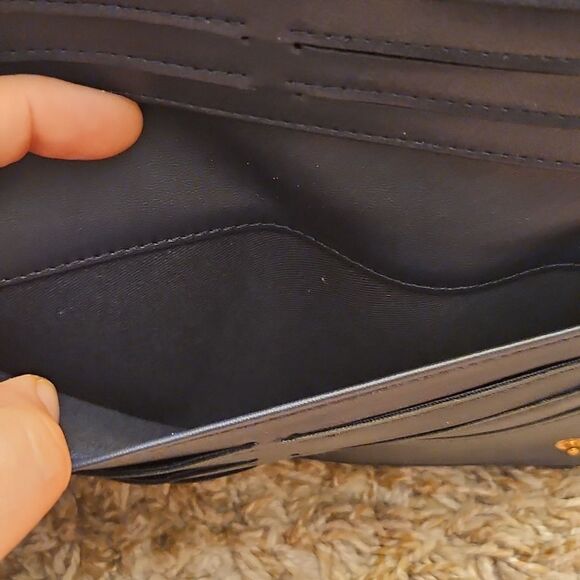 A New Day Green & White Striped Wallet – Card Holder Zip Compartment - Picture 4 of 7